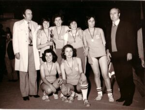 1976 Cup winners Pezoporikos women